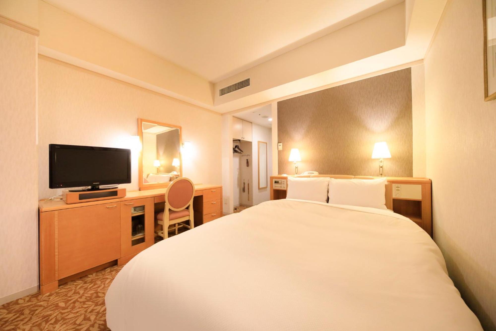 Crest Hotel Kashiwa Eksteriør bilde